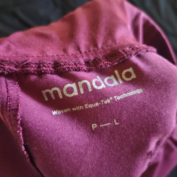 Mandala Womens Scrub Set In Raspberry LP - Picture 5 of 6